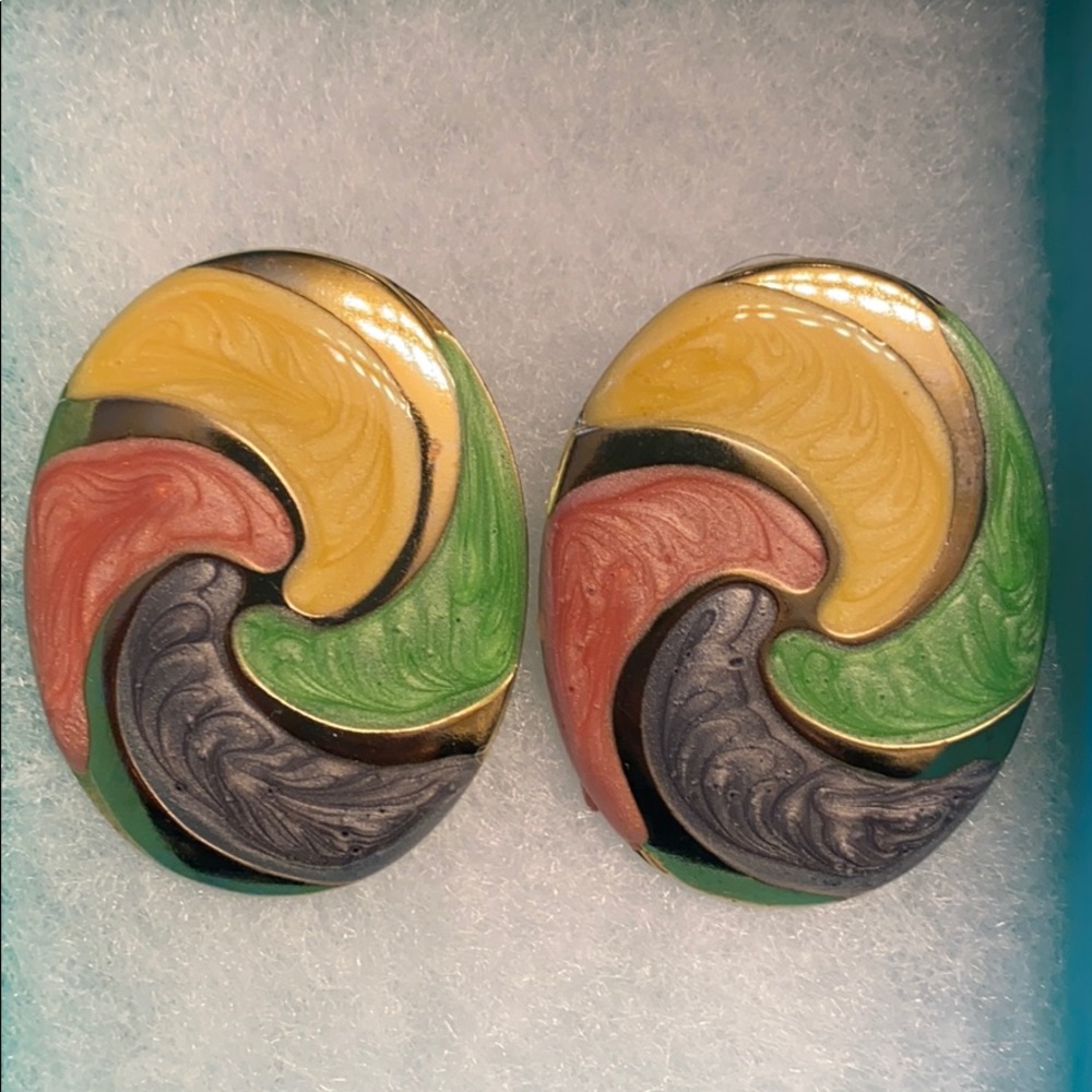 Vintage 80’s Earrings